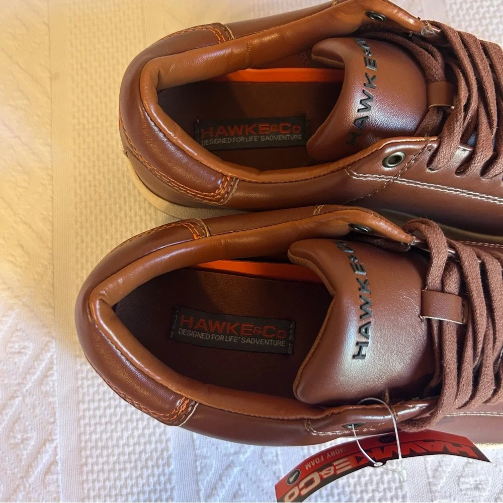 NWT Men’s Hawke & Co‎ Nubuck Brown Leather Skater Athlete Shoes Size 8